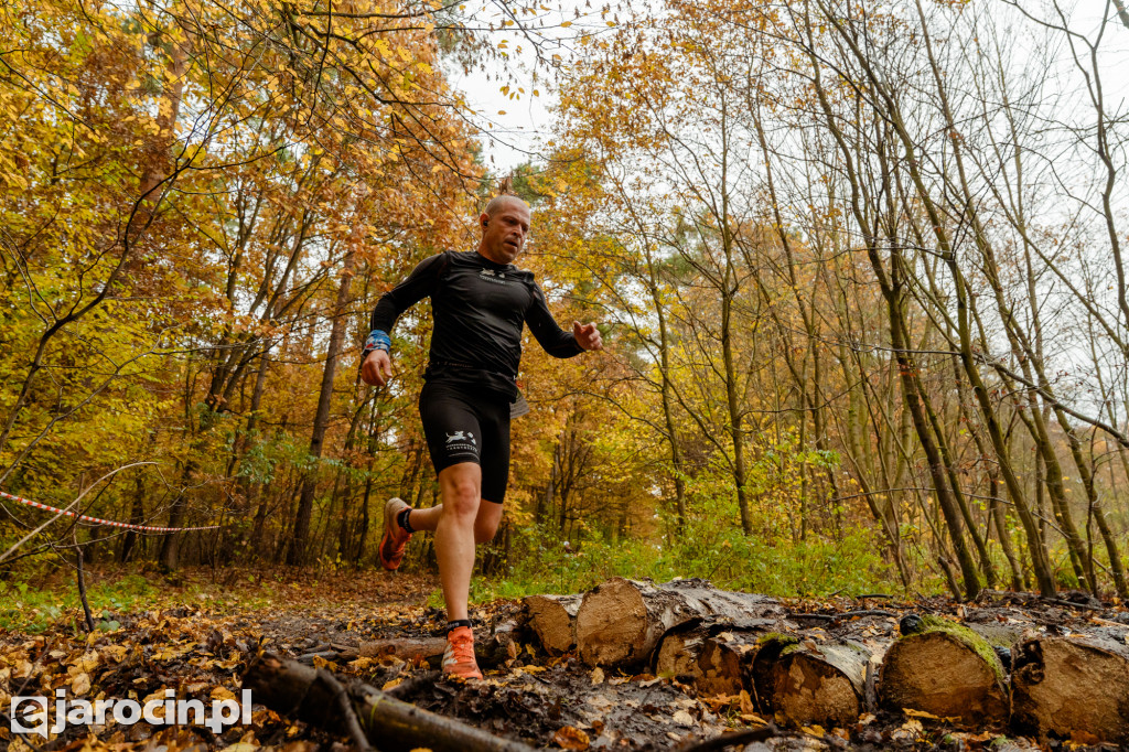 Deszcz, wiatr i adrenalina – tak wyglądał OCROBERFOREST RUN 2025 w Jarocinie