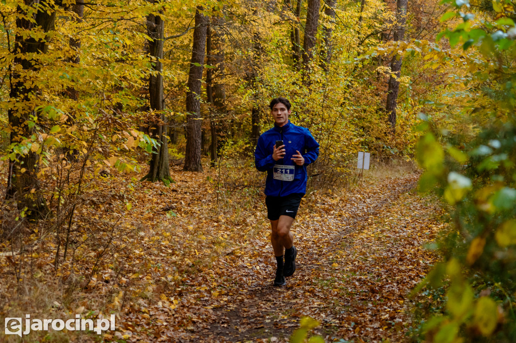 Deszcz, wiatr i adrenalina – tak wyglądał OCROBERFOREST RUN 2025 w Jarocinie