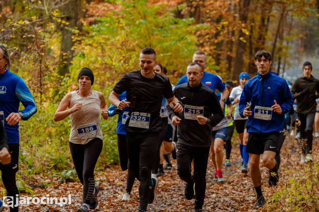 Deszcz, wiatr i adrenalina – tak wyglądał OCROBERFOREST RUN 2025 w Jarocinie