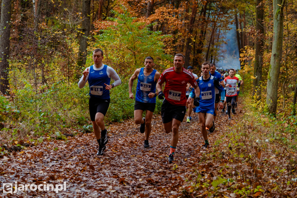 Deszcz, wiatr i adrenalina – tak wyglądał OCROBERFOREST RUN 2025 w Jarocinie