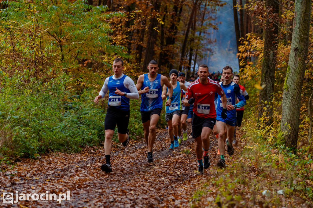 Deszcz, wiatr i adrenalina – tak wyglądał OCROBERFOREST RUN 2025 w Jarocinie