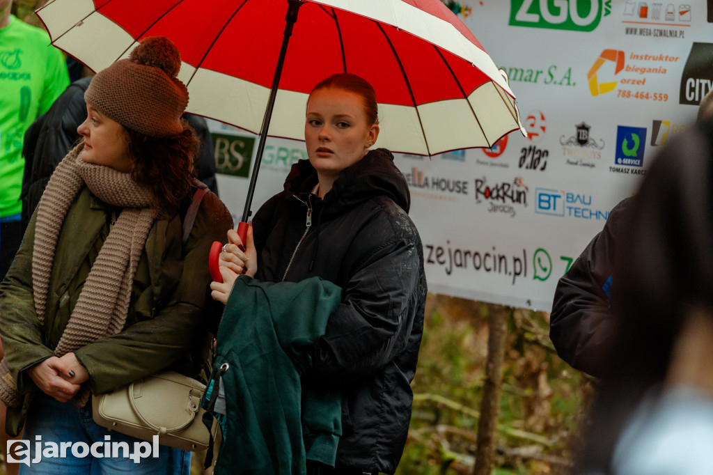 Deszcz, wiatr i adrenalina – tak wyglądał OCROBERFOREST RUN 2025 w Jarocinie