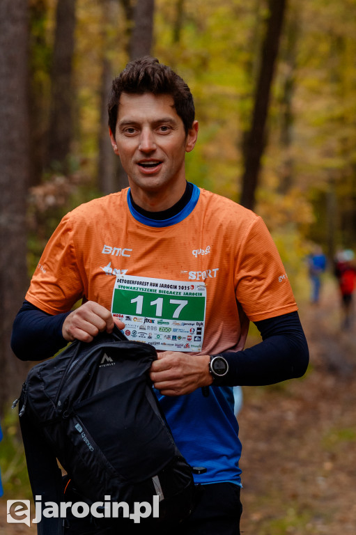 Deszcz, wiatr i adrenalina – tak wyglądał OCROBERFOREST RUN 2025 w Jarocinie