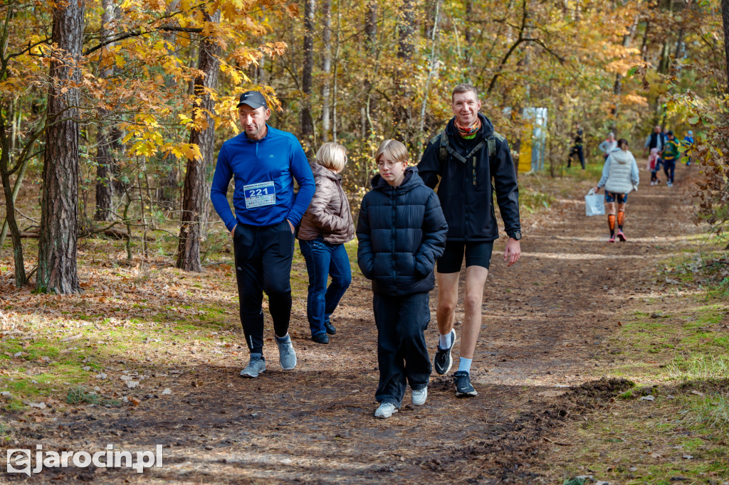 Deszcz, wiatr i adrenalina – tak wyglądał OCROBERFOREST RUN 2025 w Jarocinie