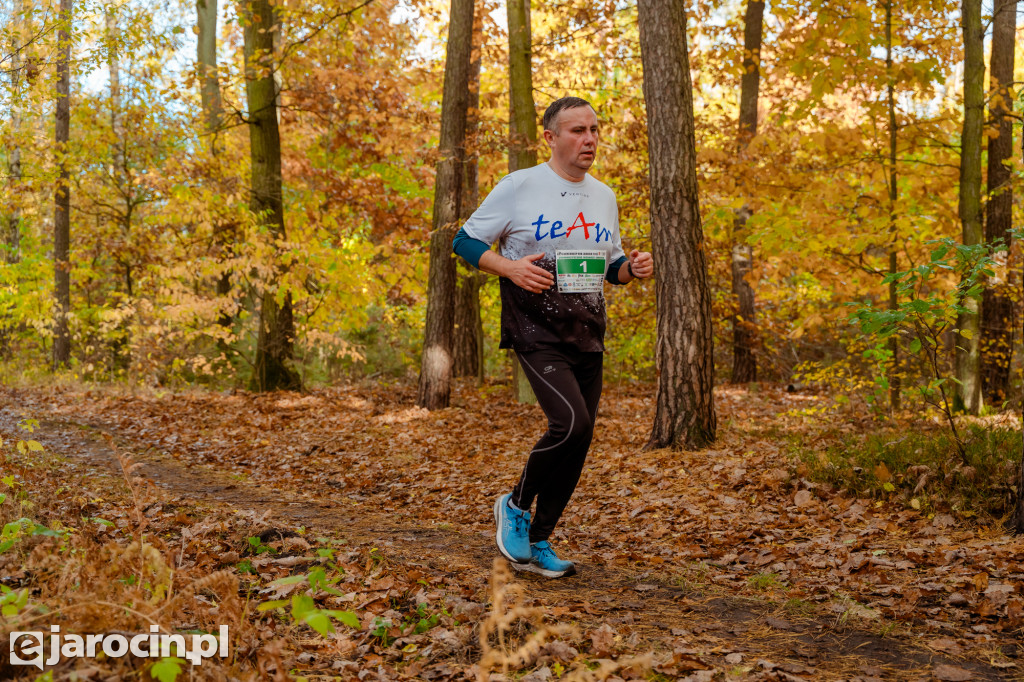 Deszcz, wiatr i adrenalina – tak wyglądał OCROBERFOREST RUN 2025 w Jarocinie