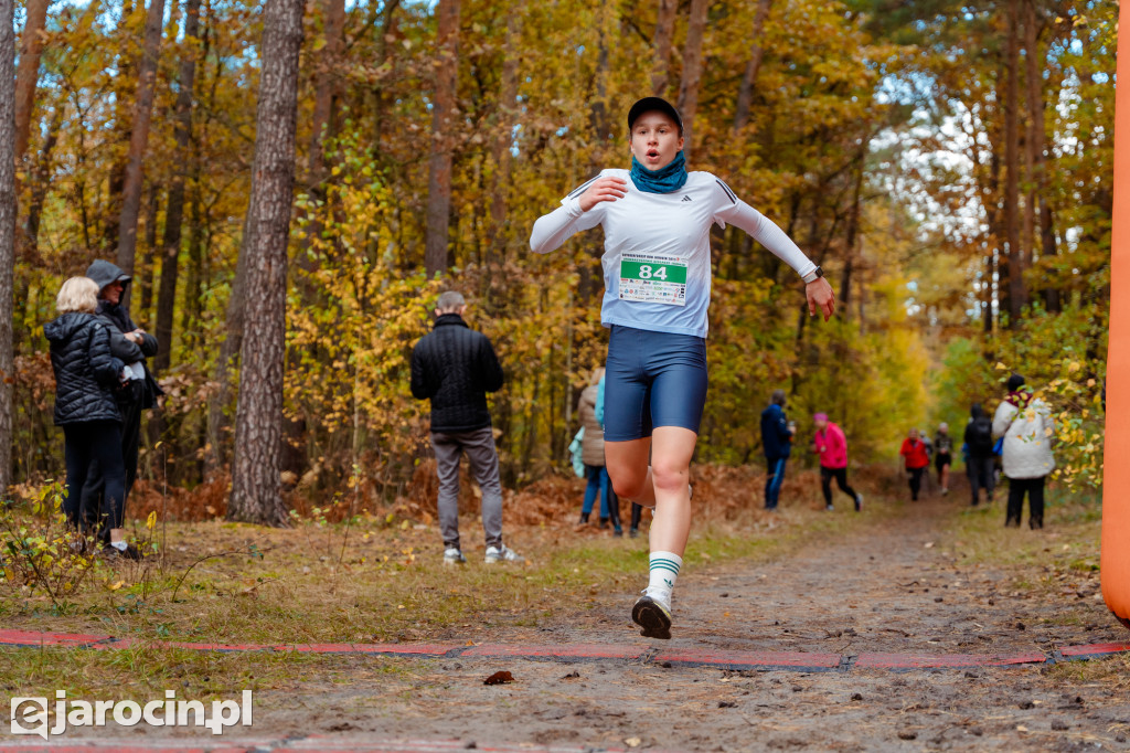 Deszcz, wiatr i adrenalina – tak wyglądał OCROBERFOREST RUN 2025 w Jarocinie