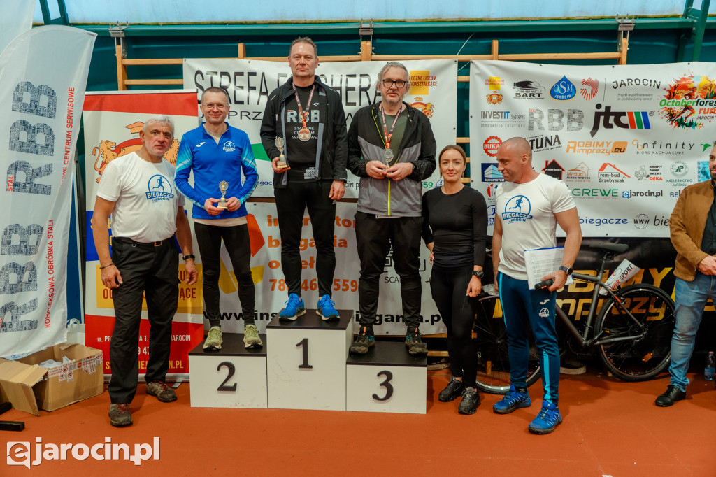 Deszcz, wiatr i adrenalina – tak wyglądał OCROBERFOREST RUN 2025 w Jarocinie