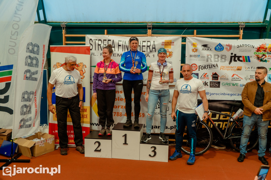 Deszcz, wiatr i adrenalina – tak wyglądał OCROBERFOREST RUN 2025 w Jarocinie