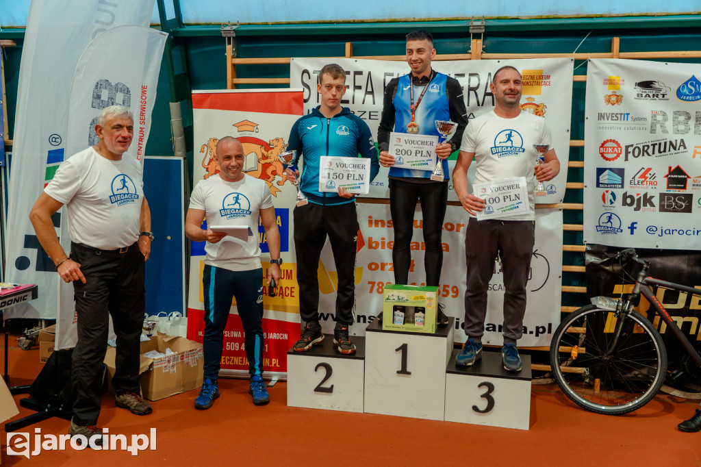 Deszcz, wiatr i adrenalina – tak wyglądał OCROBERFOREST RUN 2025 w Jarocinie