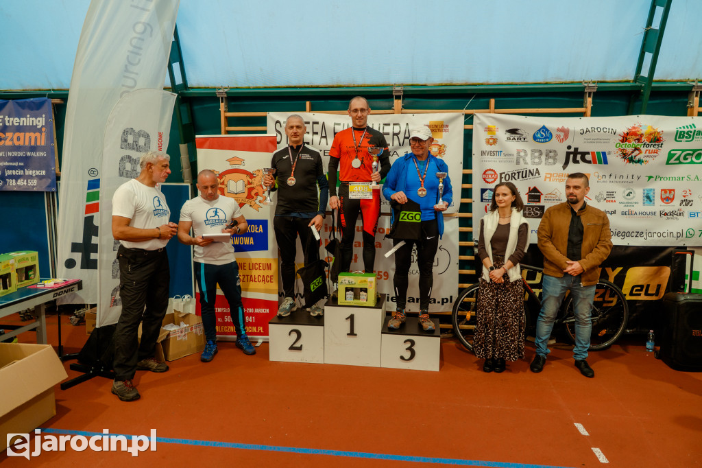 Deszcz, wiatr i adrenalina – tak wyglądał OCROBERFOREST RUN 2025 w Jarocinie