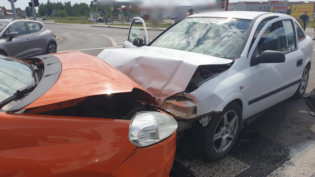 Zderzenie na ul. Powstańców w Jarocinie