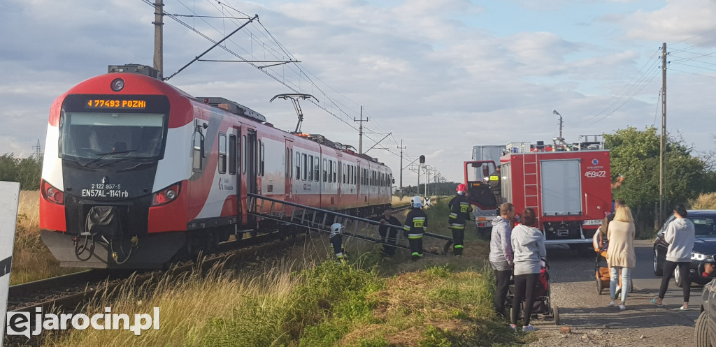 Wypadek na przejeździe kolejowym