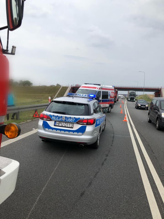 Audi roztrzaskane na obwodnicy