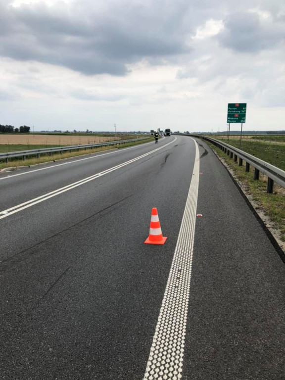 Audi roztrzaskane na obwodnicy