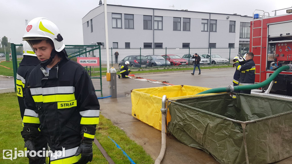 Akcja strażaków na terenie ZGO-WCR