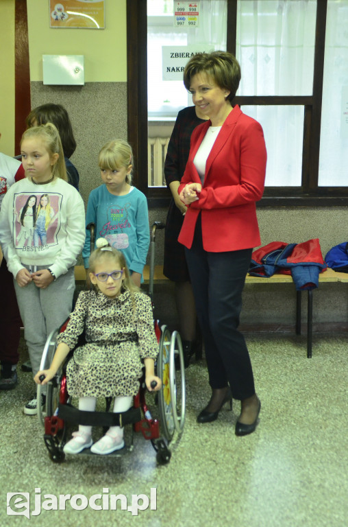 Pieniądze na windę w szkole w Kotlinie