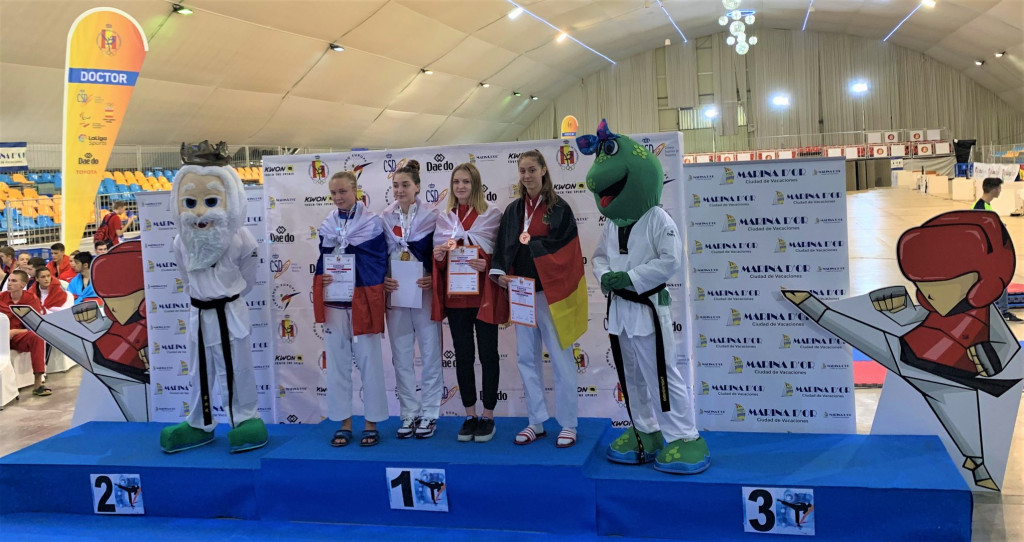 Brązowy medal Alicji Kowańdy w taekwondo