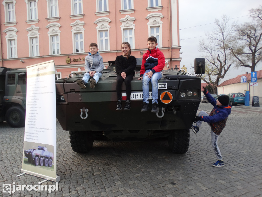 Piknik Militarny na rynku - 10.11.19