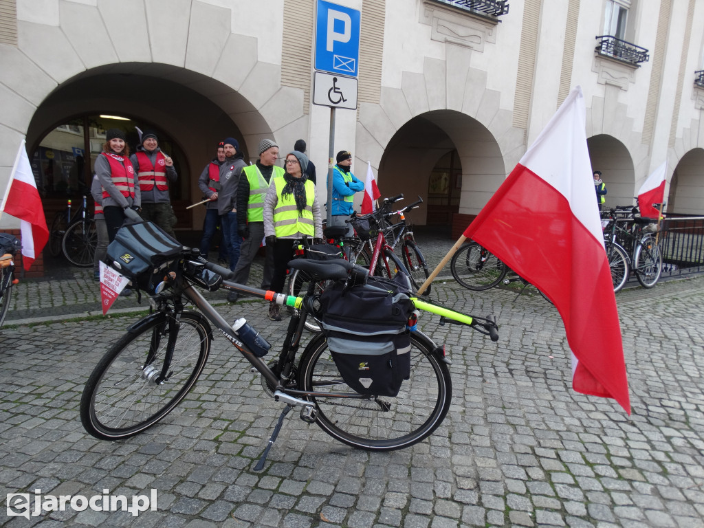 Sztafetowy rajd rowerowy dla Niepodległej