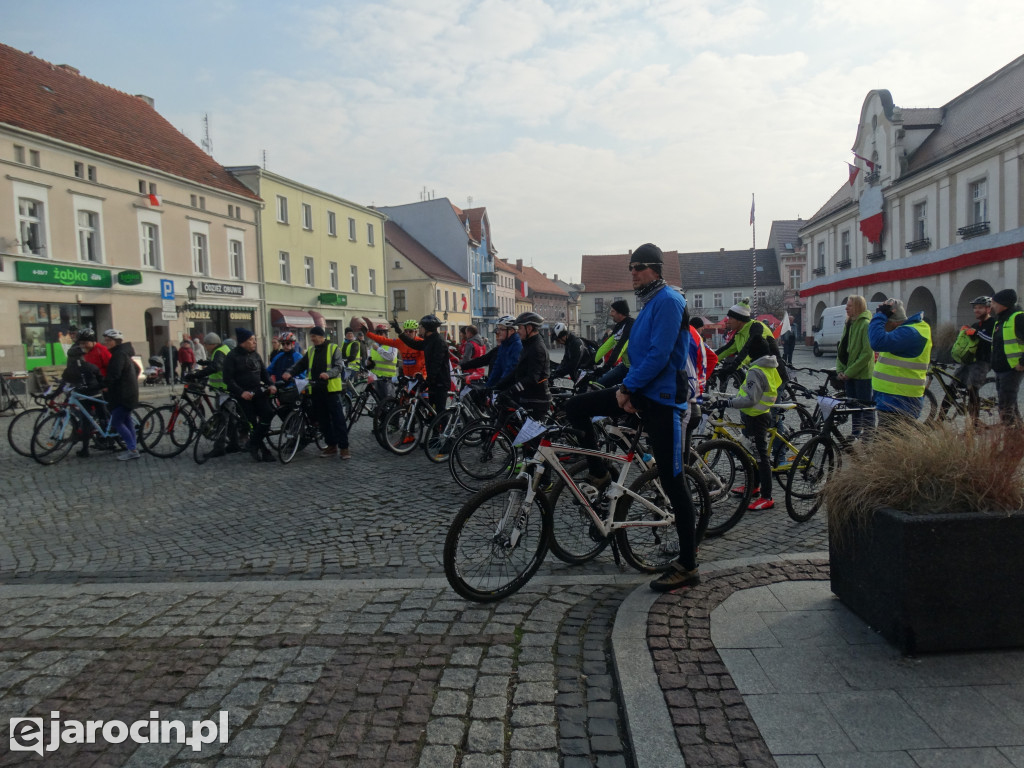 Sztafetowy rajd rowerowy dla Niepodległej