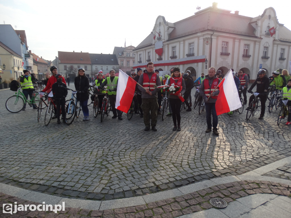 Sztafetowy rajd rowerowy dla Niepodległej