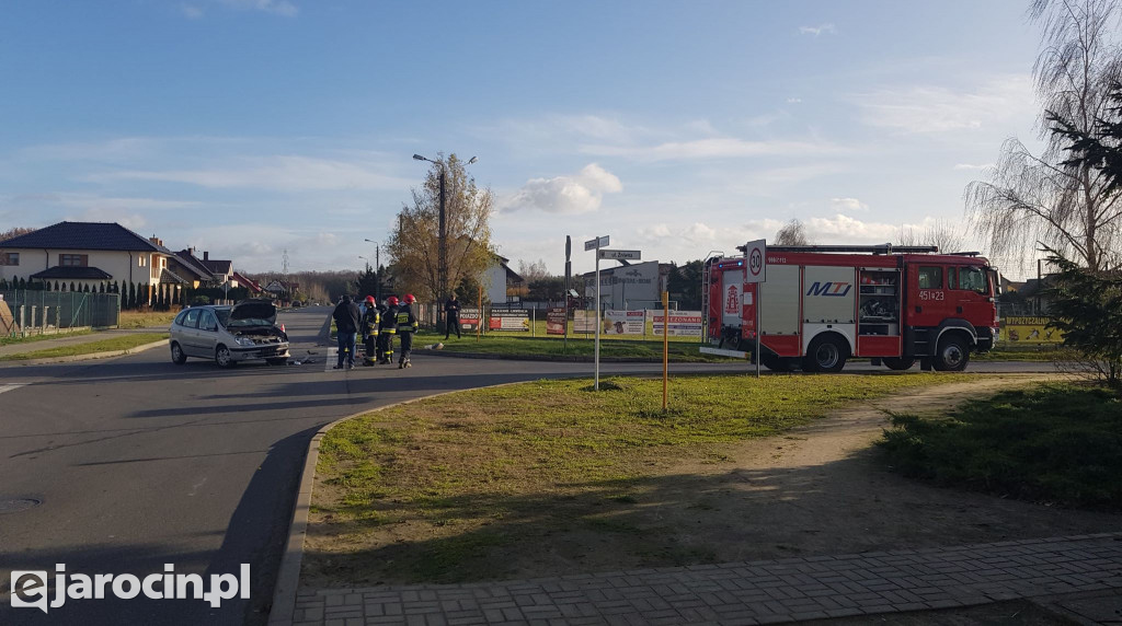 Zderzenie na skrzyżowaniu ulic Zagonowej i Żniwnej