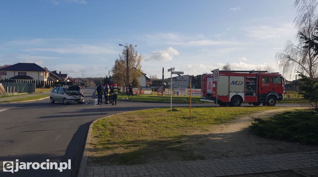 Zderzenie na skrzyżowaniu ulic Zagonowej i Żniwnej