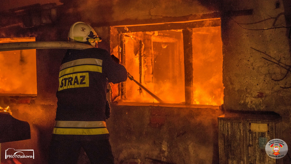 Groźny pożar w mikołajkowy wieczór - Koźmin Wlkp.