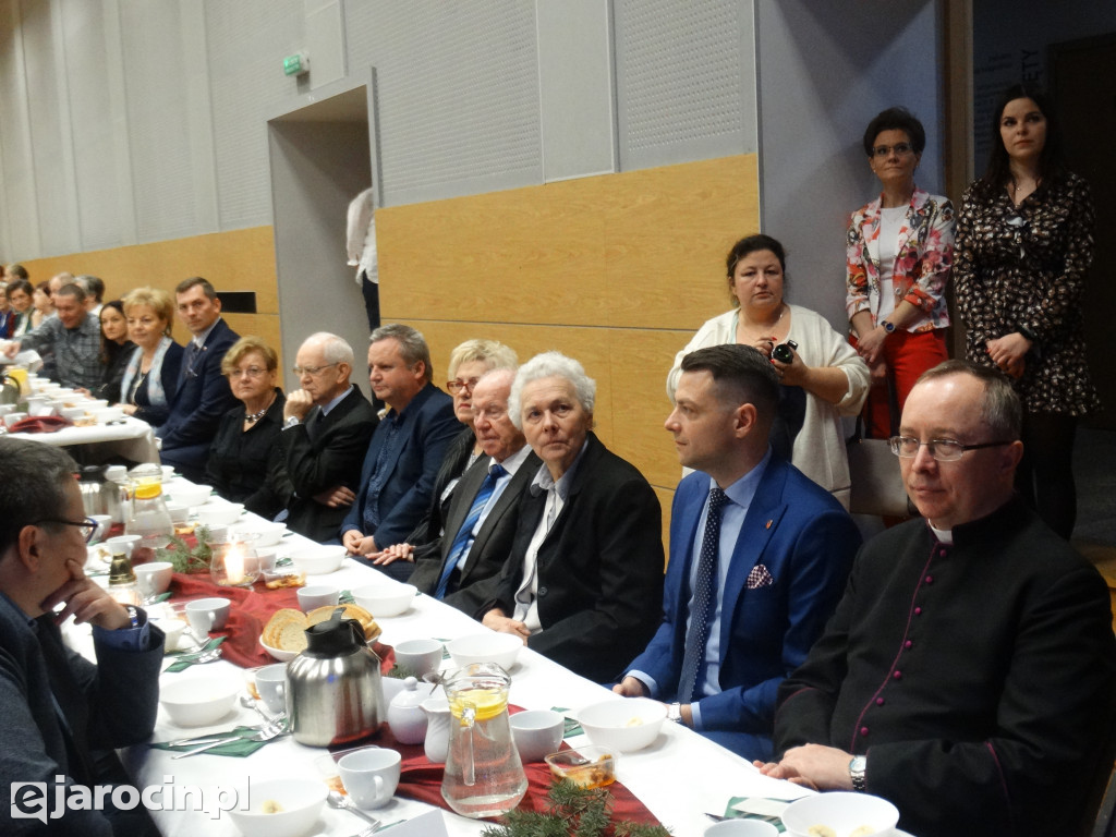 Wigilia dla osób starszych i samotnych w Jarocinie