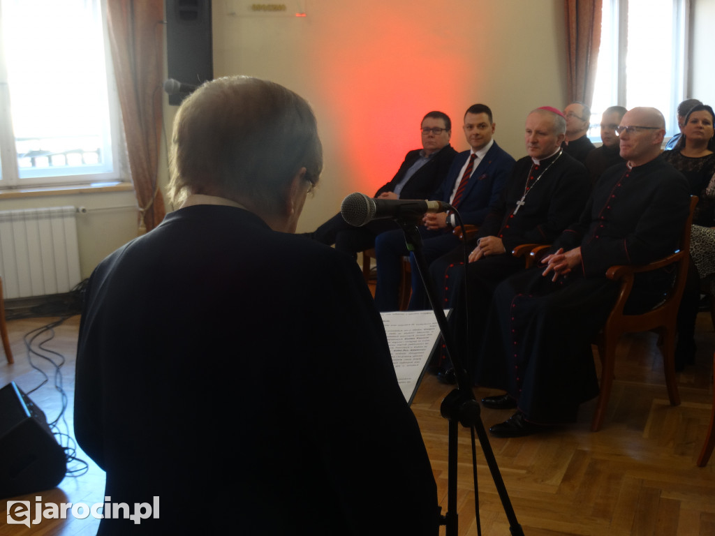 Spotkanie opłatkowe z biskupem w Jarocinie