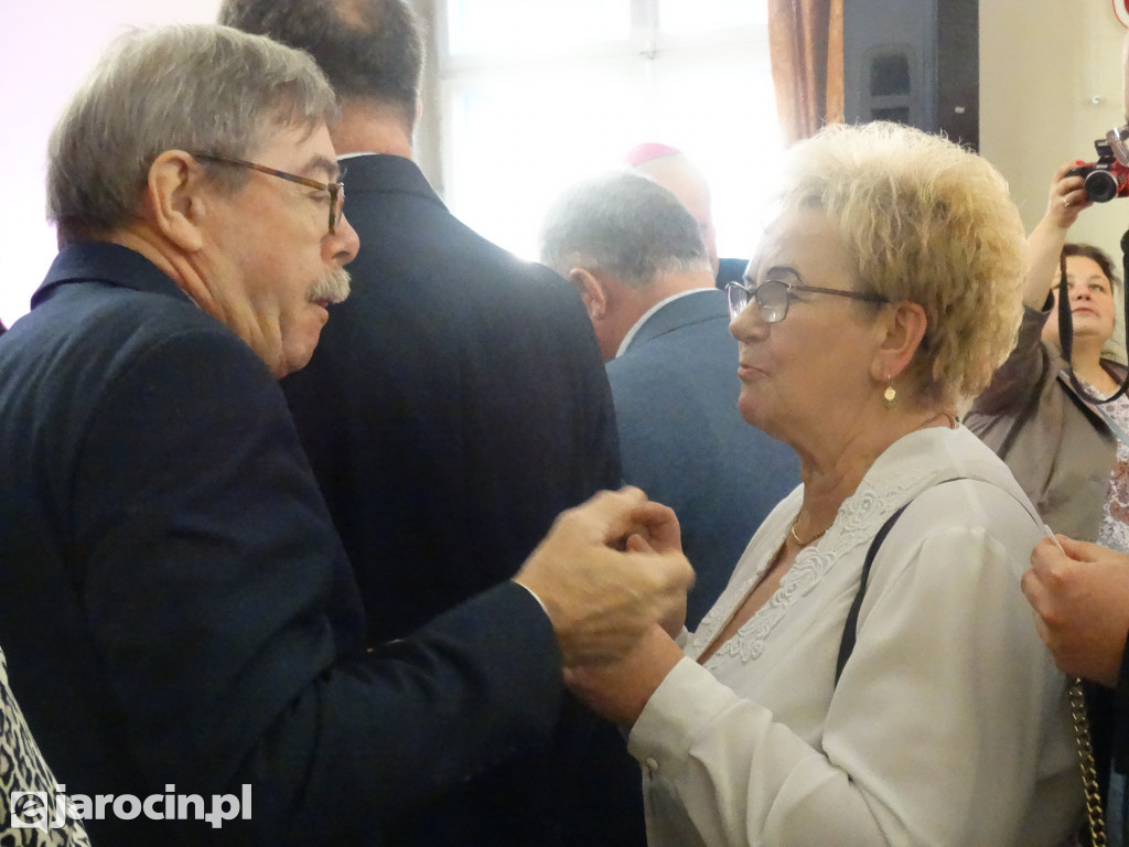 Spotkanie opłatkowe z biskupem w Jarocinie