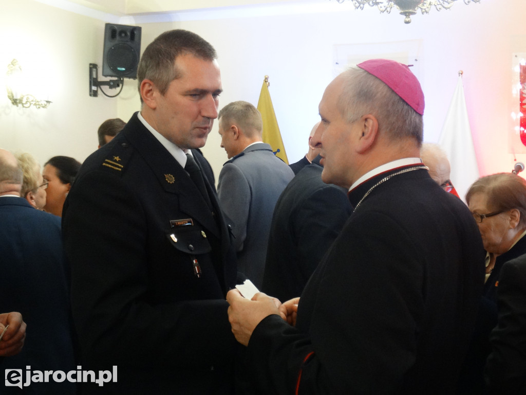 Spotkanie opłatkowe z biskupem w Jarocinie