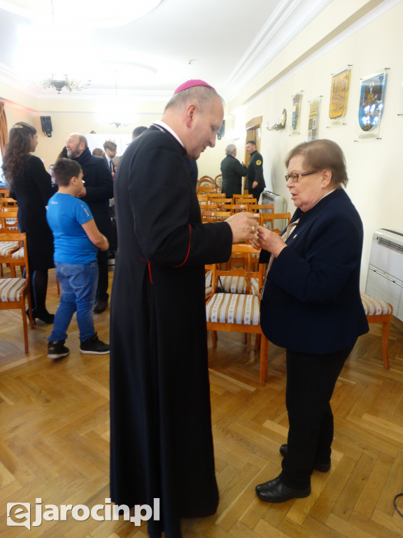 Spotkanie opłatkowe z biskupem w Jarocinie