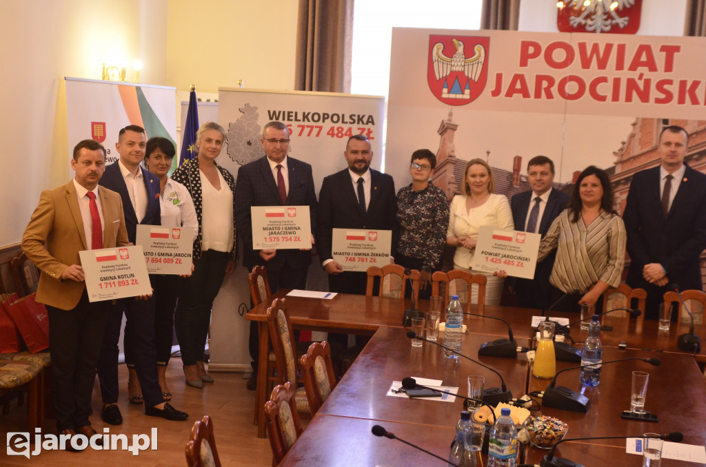 Rządowe pieniądze dla samorządów. Także w powiecie jarocińskim