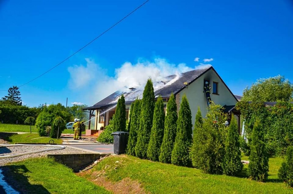 Pożar poddasza w Łowęcicach