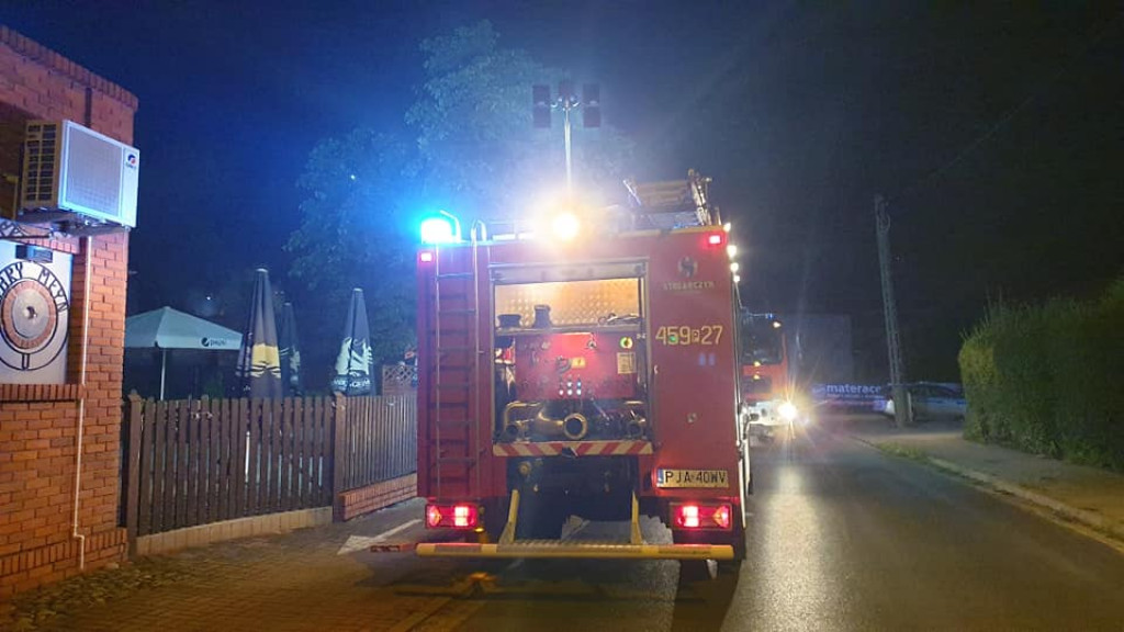 Nocny pożar na ul. Bema w Jarocinie