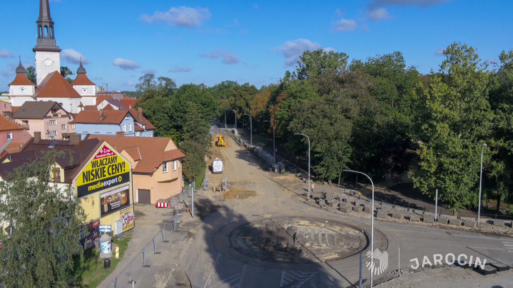 Nowe rondo w centrum Jarocina już powstaje