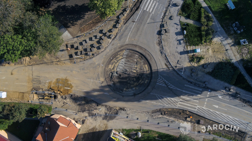 Nowe rondo w centrum Jarocina już powstaje