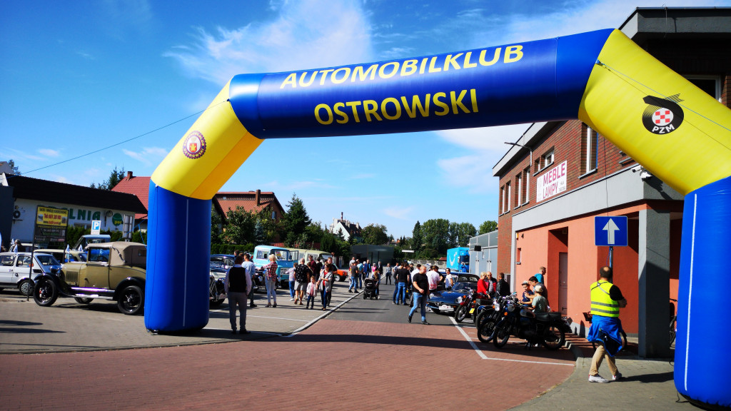 Rajd Pojazdów Zabytkowych w rocznicę Wielkopolskich Rytmów Młodych
