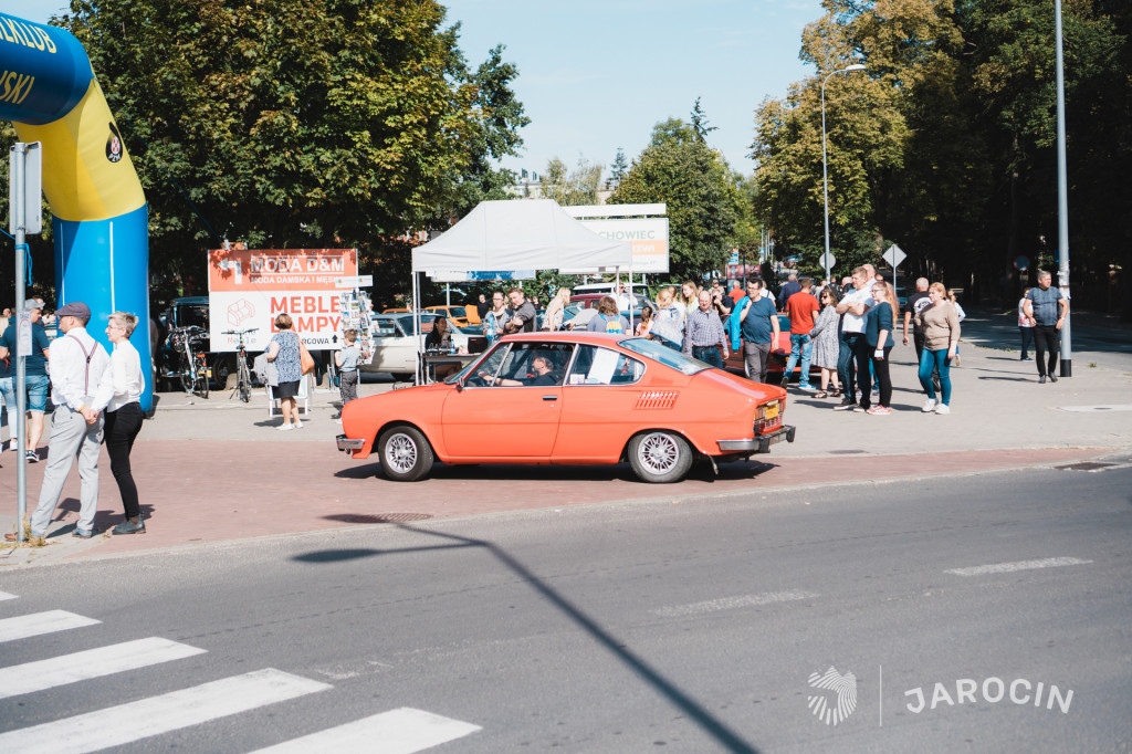 Rajd Pojazdów Zabytkowych w rocznicę Wielkopolskich Rytmów Młodych