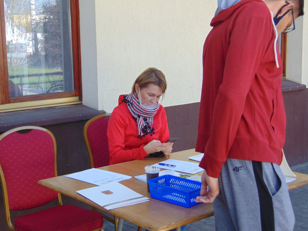 136 osób i 14 km na rowerach
