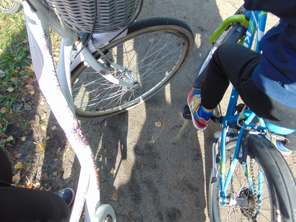 136 osób i 14 km na rowerach