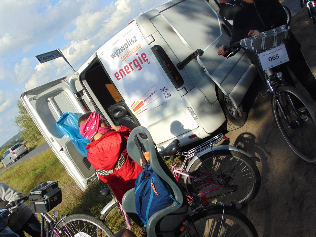 136 osób i 14 km na rowerach