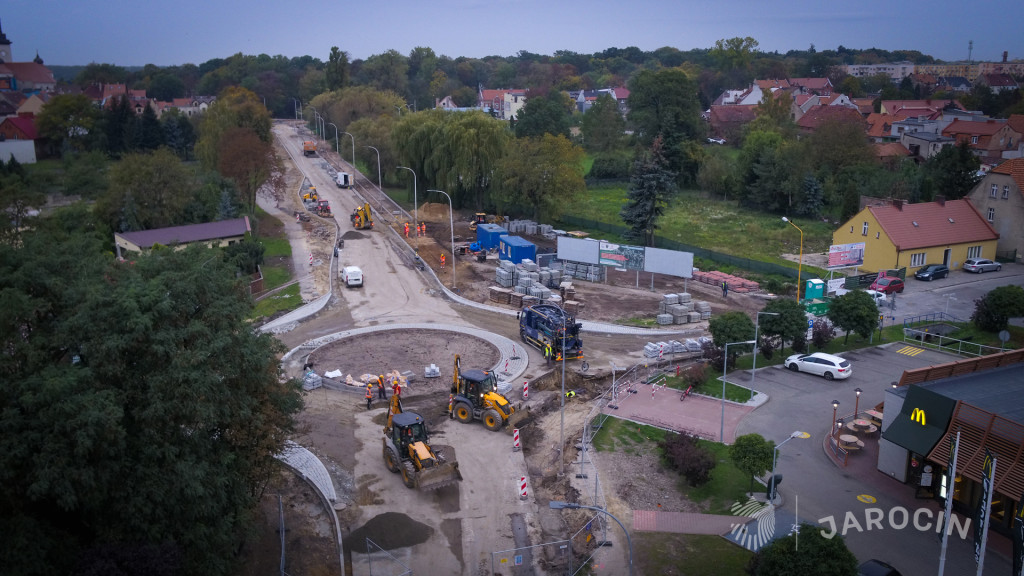 Nowe rondo w centrum Jarocina już powstaje