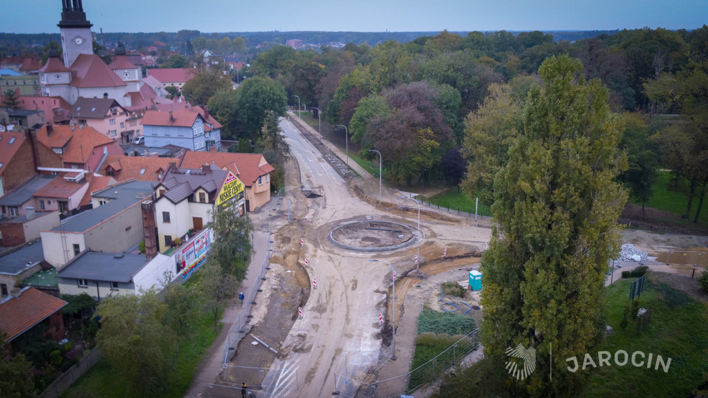 Nowe rondo w centrum Jarocina już powstaje