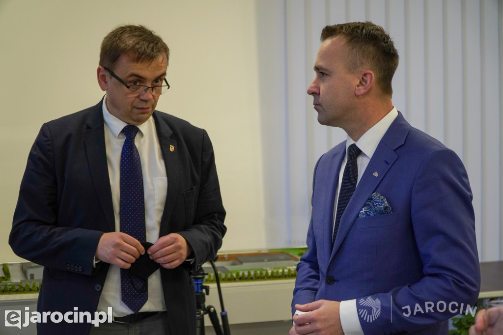Minister ds. rozwoju samorządów z wizytą w Jarocinie