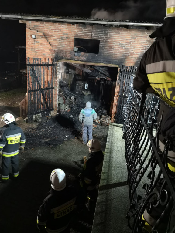Pożar budynku gospodarczego w Mieszkowie