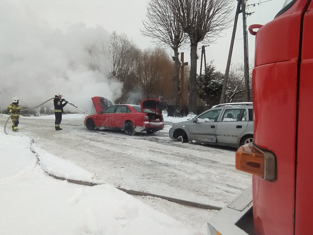 Pożar samochodu osobowego w Wilkowyi