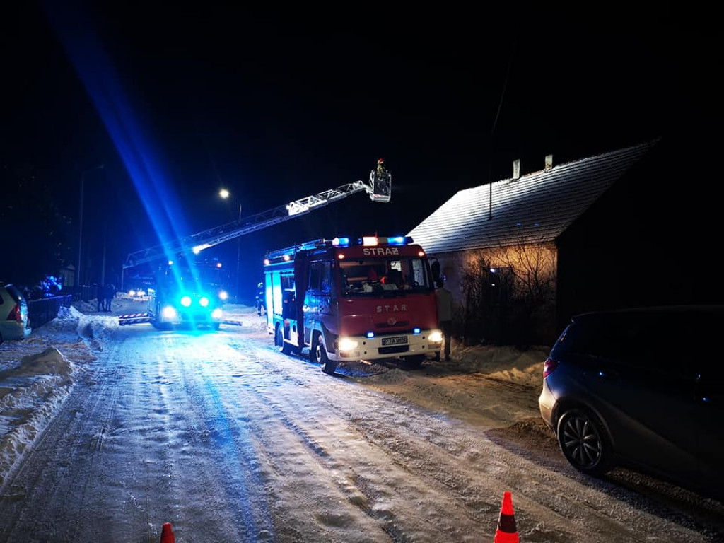 Pożar sadzy w kominie w Łuszczanowie