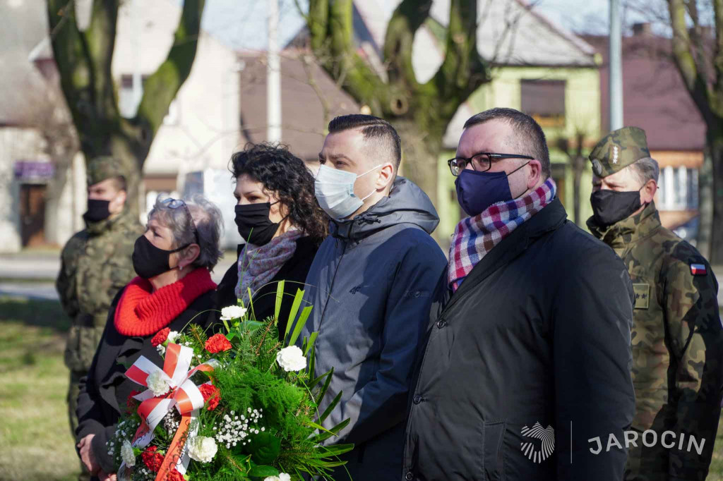 Dwie uroczystości pod jednym pomnikiem